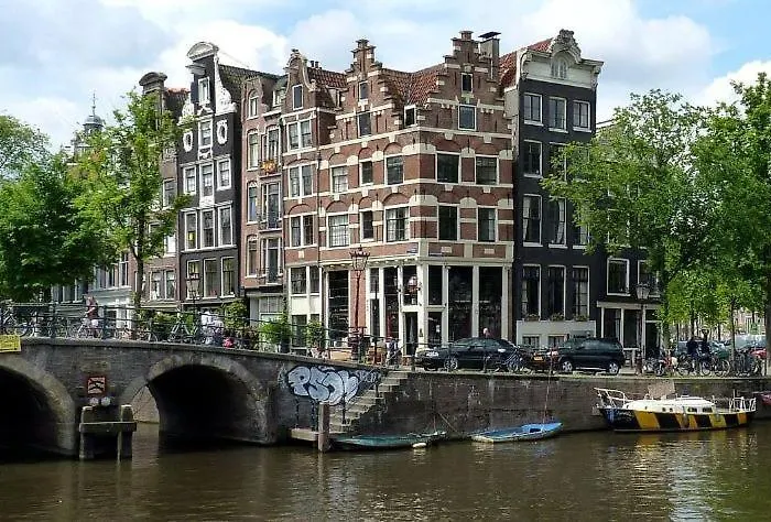 De Zwanebloem Bed & Breakfast Amsterdam