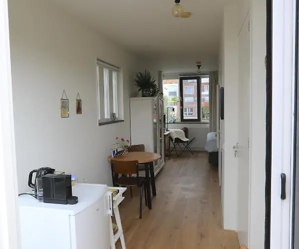 De Zwanebloem Bed & Breakfast