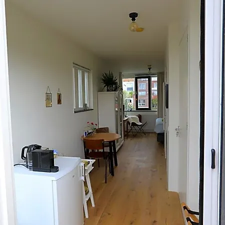 Bed & Breakfast De Zwanebloem 4*