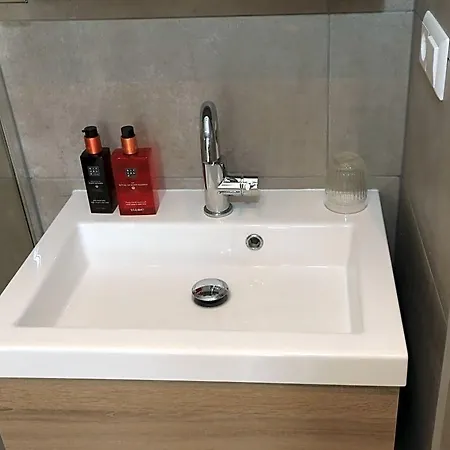 De Zwanebloem 4*