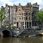De Zwanebloem Bed & Breakfast Amsterdam